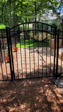 Gate fence built by RB Fence